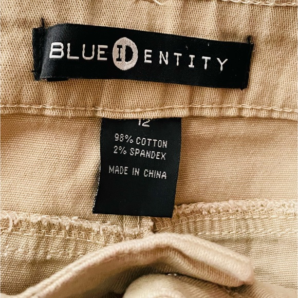 Women’s Blue Entity Shorts Size 12 - Picture 3 of 4